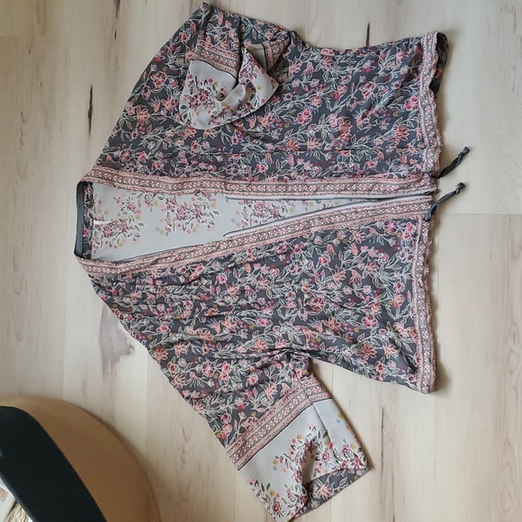 Free People Tops - Free People Wildflower Cinched Kimono, Size M/L